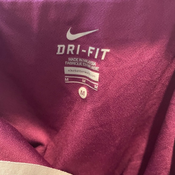 Nike Dri Fit Running Short Purple Design - Picture 3 of 3